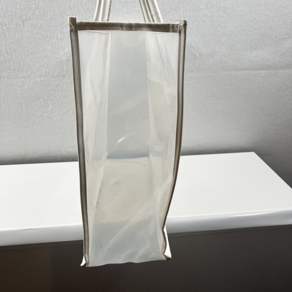 Limited Edition Aroma 360 Paris Collection Tote White & Clear - Picture 4 of 7